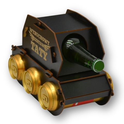 Czołg na piwo drewniany z grawerem - prezent dla taty