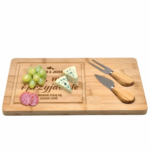 Deska do serów z personalizacją – prezent dla dwojga / przyjaciół
