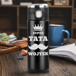 Grawerowany kubek termiczny – prezent dla taty