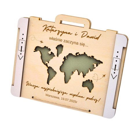 KARTKA W KSZTAŁCIE WALIZKI NA ŚLUB Z MAPĄ ŚWIATA Z KOPERTĄ W ŚRODKU 17,5X14 cm