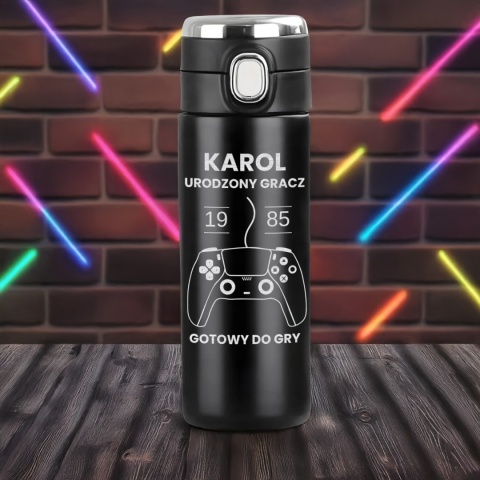 Kubek termiczny termos z grawerem – prezent dla gracza na urodziny