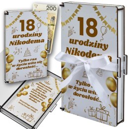 PUDEŁKO NA PIENIĄDZE BIAŁE KLASYCZNE - 18 Urodziny
