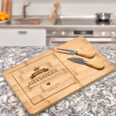 Bambusowa deska do serów – elegancki prezent dla męża