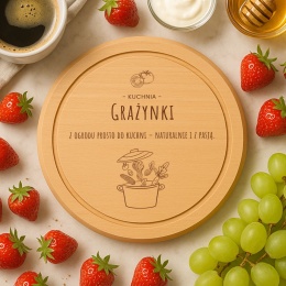 Bukowa deska z grawerem – wyjątkowy prezent dla osoby kochającej ogród