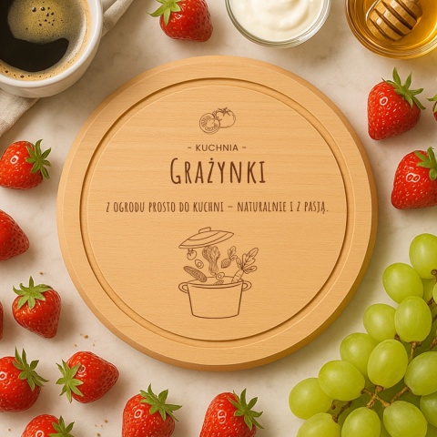 Bukowa deska z grawerem – wyjątkowy prezent dla osoby kochającej ogród