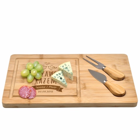 Deska do serów z grawerem – symboliczny prezent dla żony