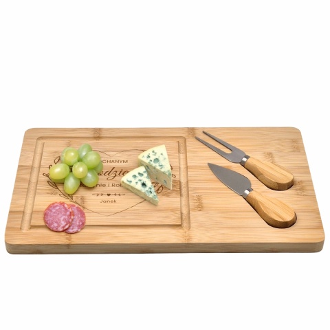Deska do serów z grawerem - wyjątkowy prezent dla kochanych rodziców