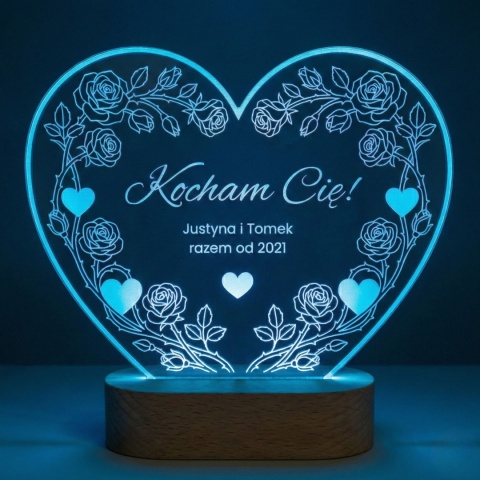 Lampka personalizowana z grawerem - prezent na walentynki dla niej i dla niego