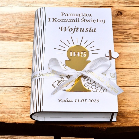 PUDEŁKO NA PIENIĄDZE 3D PAMIĄTKA KOMUNII ŚWIĘTEJ 3D ZE ZŁOTYM KIELICHEM