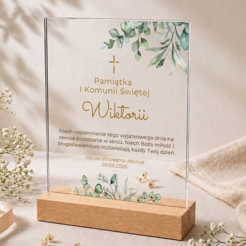 Pamiątka Pierwszej Komunii Świętej - elegancka statuetka akrylowa z personalizacją