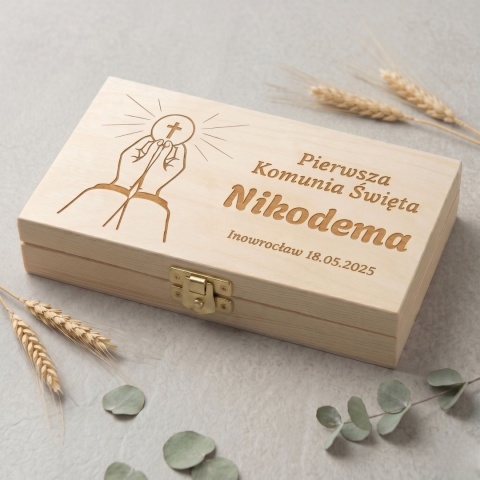 Personalizowane pudełko na pieniądze na Komunię Świętą z grawerem Hostii
