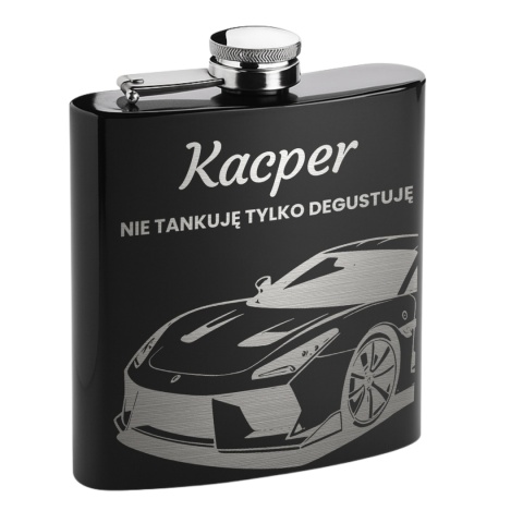 Piersiówka dla kierowcy - wyjątkowy prezent z grawerem