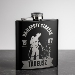 Piersiówka dla najlepszego strażaka - wyjątkowy prezent na urodziny