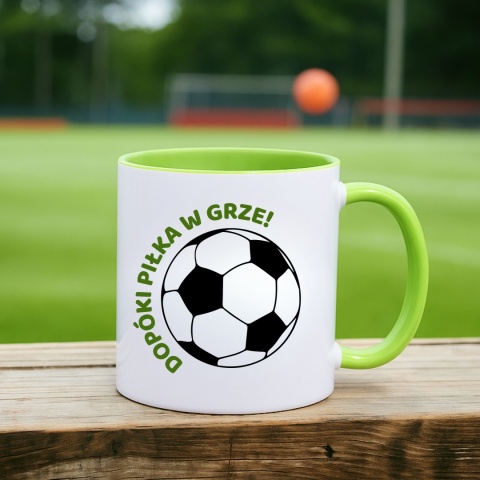 Prezent dla małego piłkarza – zestaw z kubkiem i przybornikiem (na urodziny, mikołajki, święta)