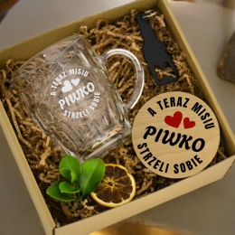 ZESTAW Z KUFLEM OTWIERACZEM I PODSTAWKIEM NA WALENTYNKI