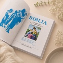 Biblia na Pierwszą Komunię z imieniem - złoty krzyż i niebieskie kwiaty