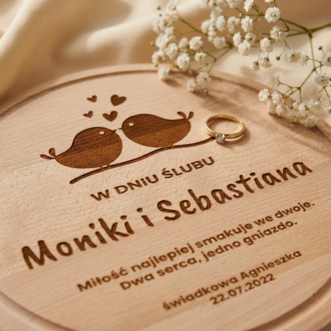 Deska Okrągła Bukowa 30 cm z Grawerem na Ślub - Romantyczne Ptaszki