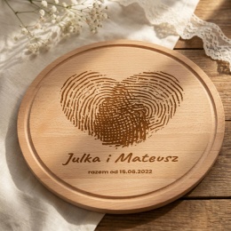 Personalizowana Deska Bukowa Okrągła 30 cm z Grawerowanym Sercem z Odcisków Palców na Ślub