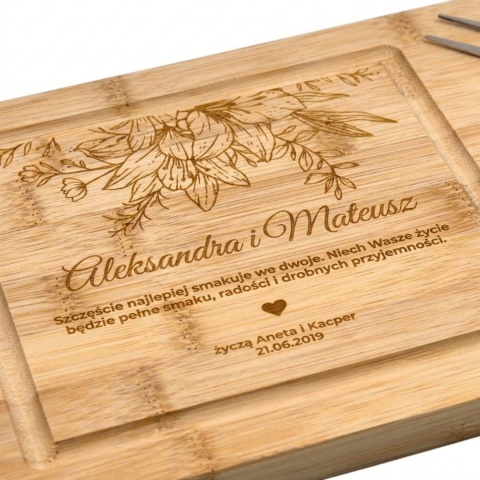 Personalizowana Deska do Serów Bambusowa na Ślub z Grawerem Kwiatowym