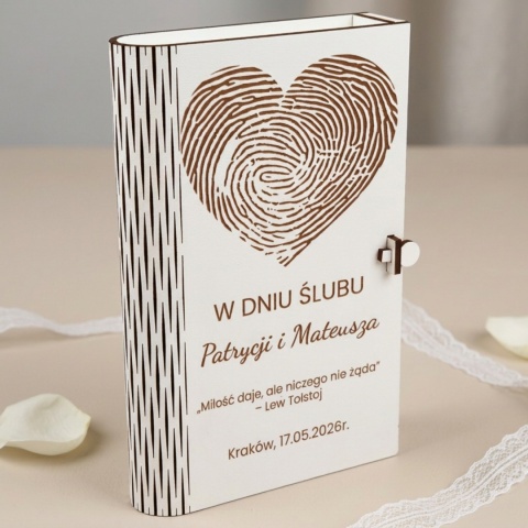 Pudełko harmonijka na pieniądze z grawerem na ślub serce
