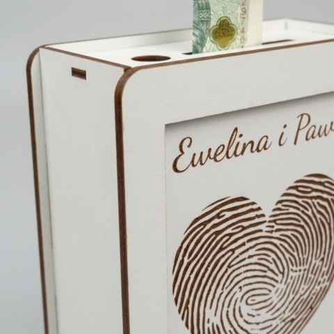 Skarbonka personalizowana na ślub serce z odcisków palców biała HDF