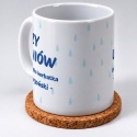Biały kubek ceramiczny z humorystycznym motywem łez dedykowany na Dzień Nauczyciela